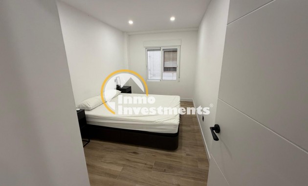 Resale - Apartment - Torrevieja - Beach