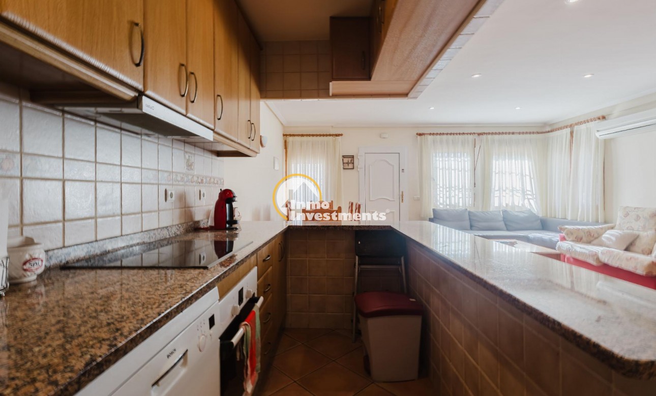 Resale - Apartment - La Mata