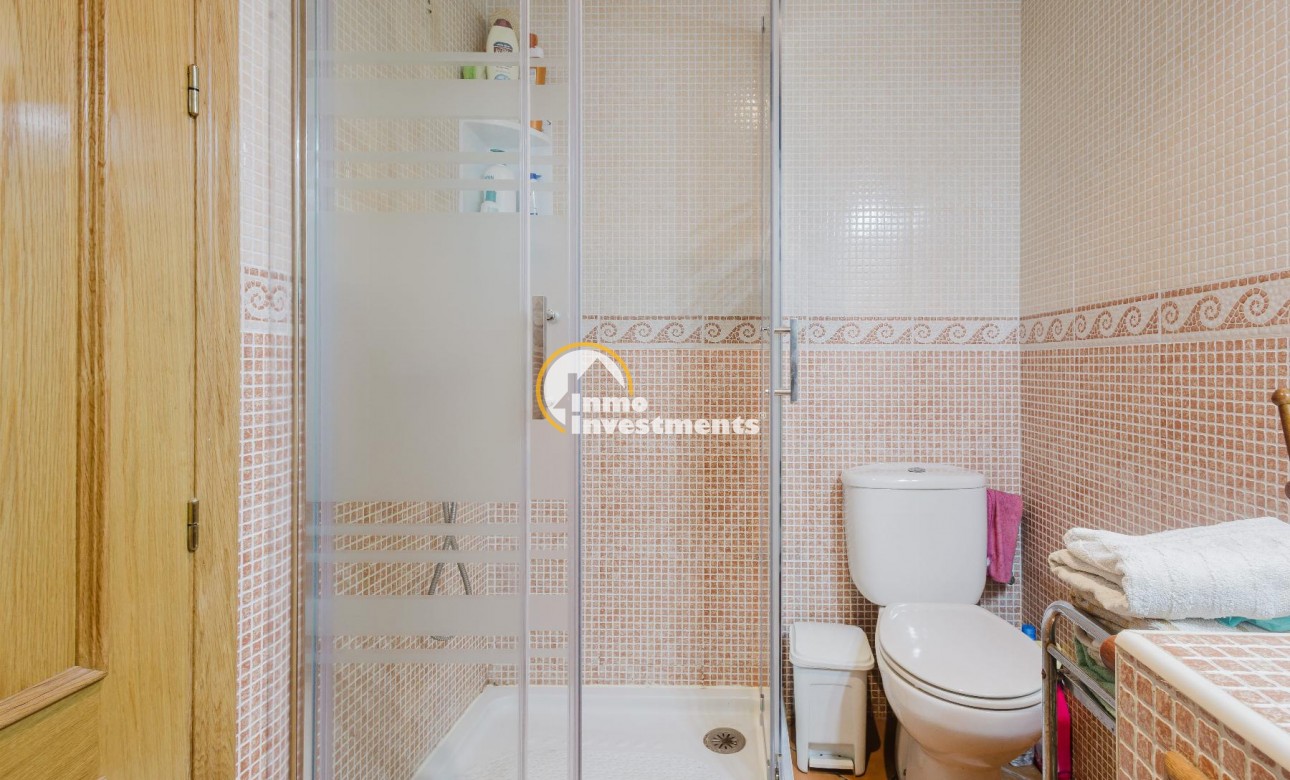 Resale - Apartment - La Mata