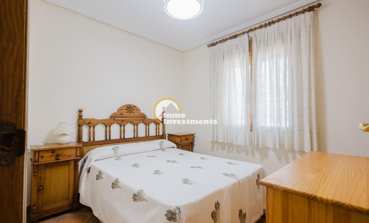 Resale - Apartment - La Mata