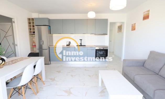 Resale - Apartment - Torrevieja - La Mata
