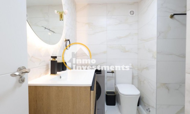 Resale - Apartment - Torrevieja - La Mata