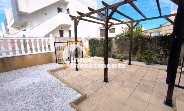 Resale - Town house - Torrevieja - Lago jardin