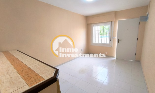 Resale - Town house - Torrevieja - Lago jardin