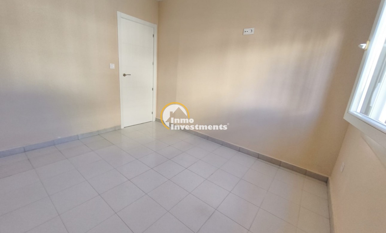 Resale - Town house - Torrevieja - Lago jardin