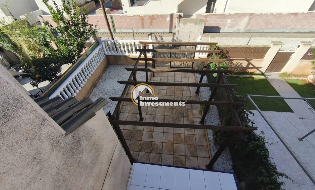 Resale - Town house - Torrevieja - Lago jardin