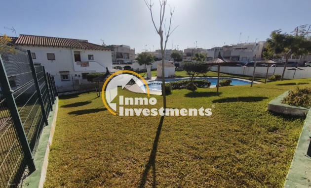 Resale - Town house - Torrevieja - Lago jardin