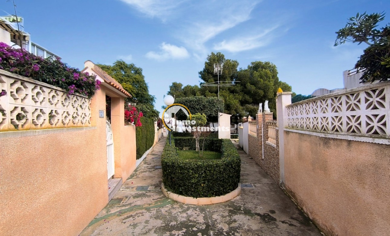 Resale - Town house - Torrevieja - Lago jardin