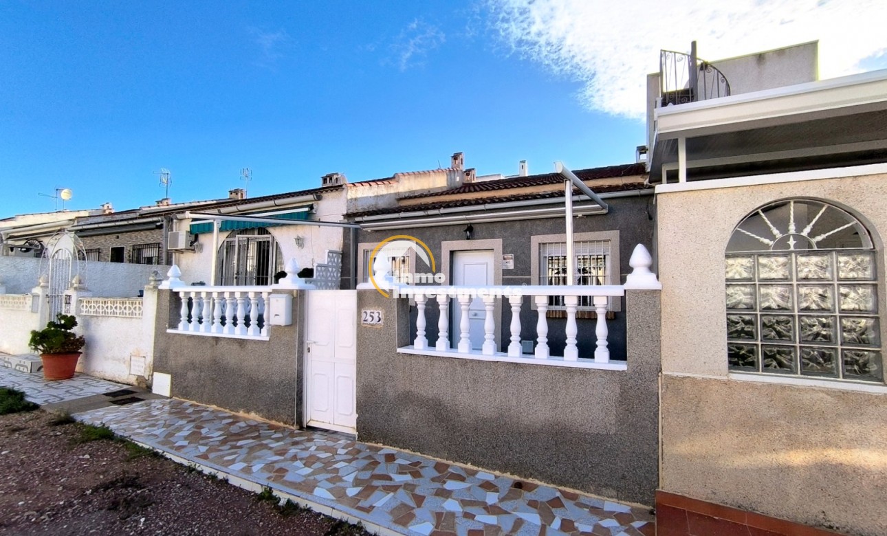 Resale - Bungalow - Torrevieja - El Chaparral
