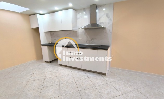 Resale - Bungalow - Torrevieja - El Chaparral