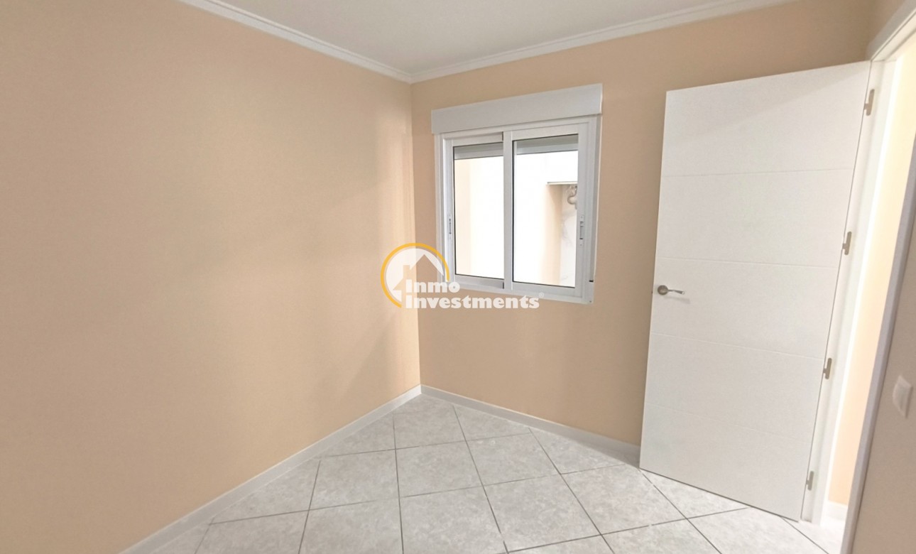 Resale - Bungalow - Torrevieja - El Chaparral