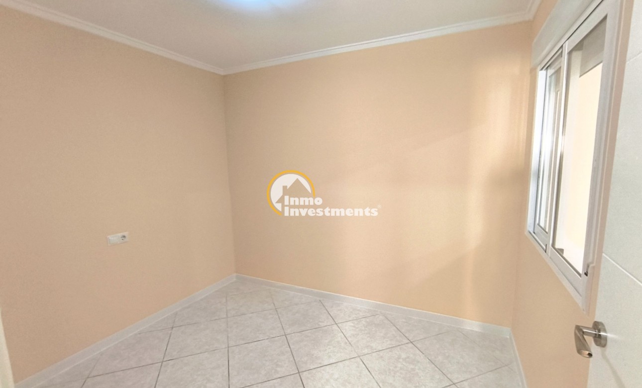 Resale - Bungalow - Torrevieja - El Chaparral