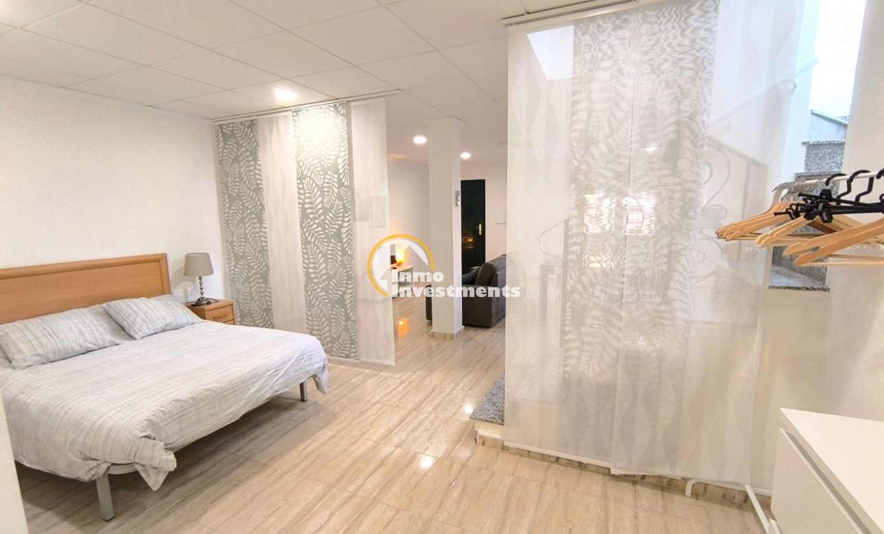 Resale - Semi detached villa - Ciudad Quesada - Doña Pepa