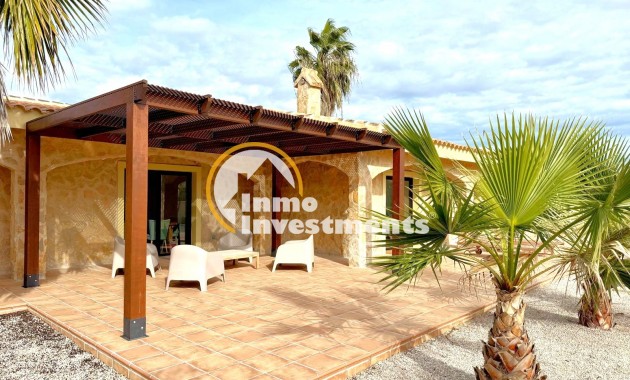 Resale - Villa - San Miguel de Salinas - San Miguel