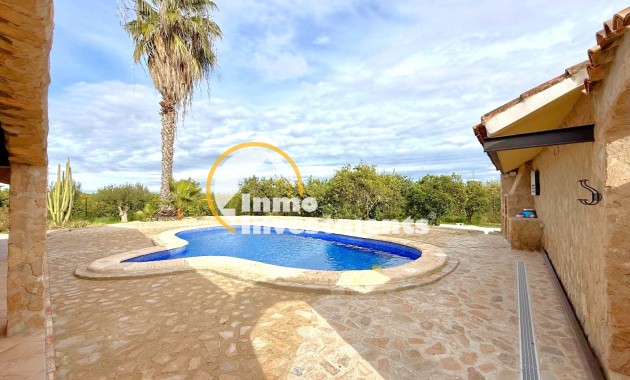 Resale - Villa - San Miguel de Salinas - San Miguel