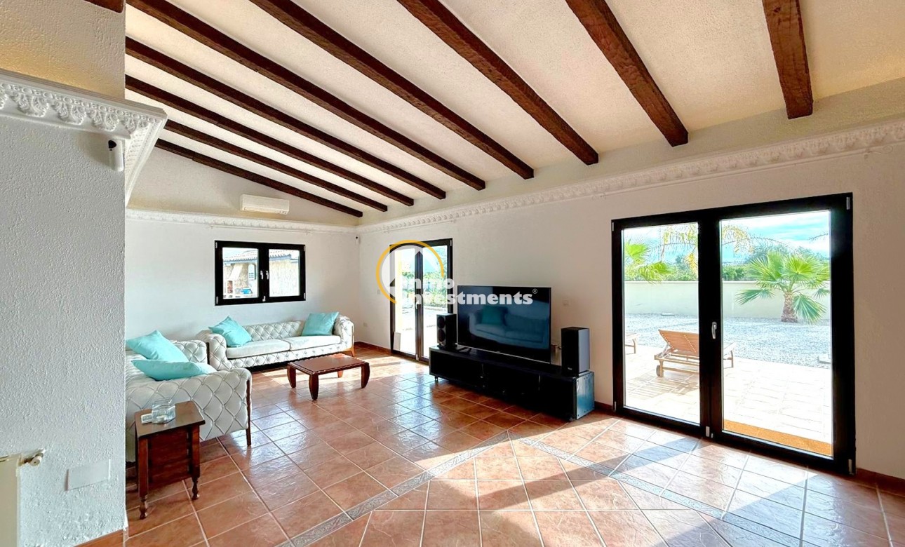 Resale - Villa - San Miguel de Salinas - San Miguel