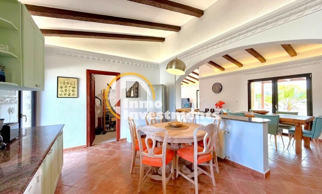 Resale - Villa - San Miguel de Salinas - San Miguel