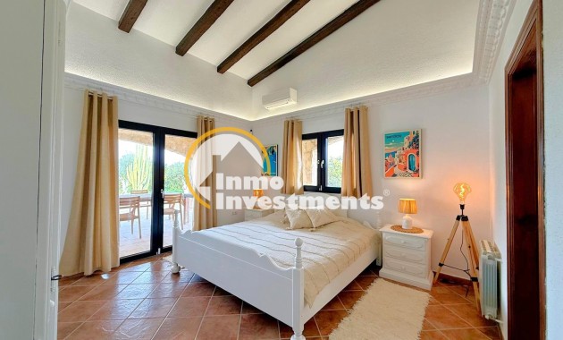 Resale - Villa - San Miguel de Salinas - San Miguel