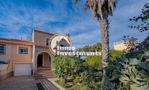 Resale - Semi detached villa - Torrevieja - El Chaparral