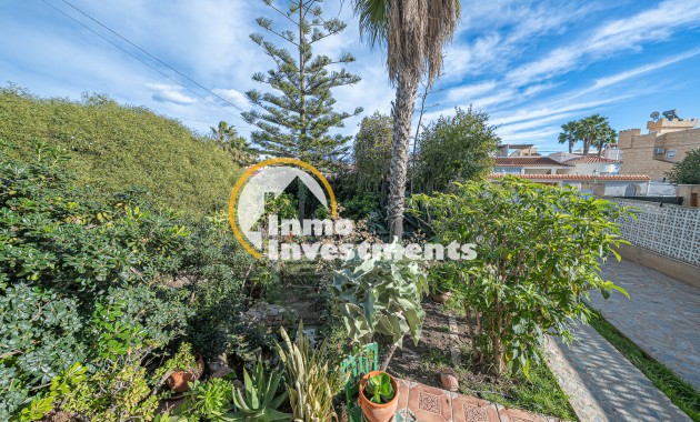 Resale - Semi detached villa - Torrevieja - El Chaparral