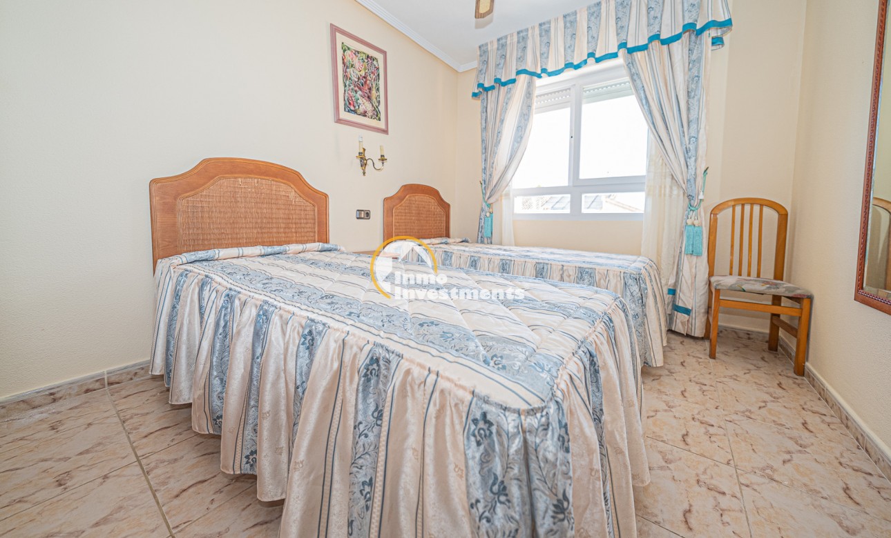 Resale - Semi detached villa - Torrevieja - El Chaparral