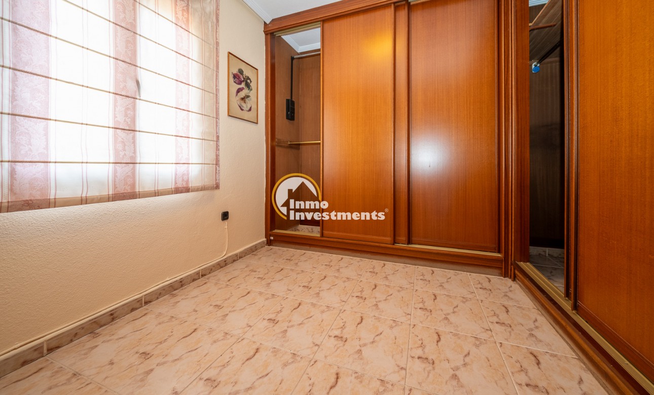 Resale - Semi detached villa - Torrevieja - El Chaparral
