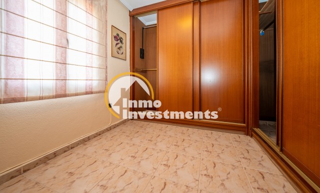 Resale - Semi detached villa - Torrevieja - El Chaparral