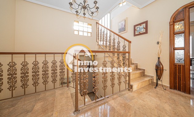 Resale - Semi detached villa - Torrevieja - El Chaparral