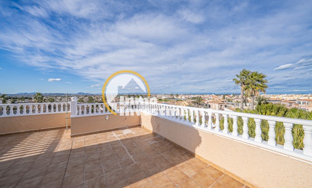 Resale - Semi detached villa - Torrevieja - El Chaparral