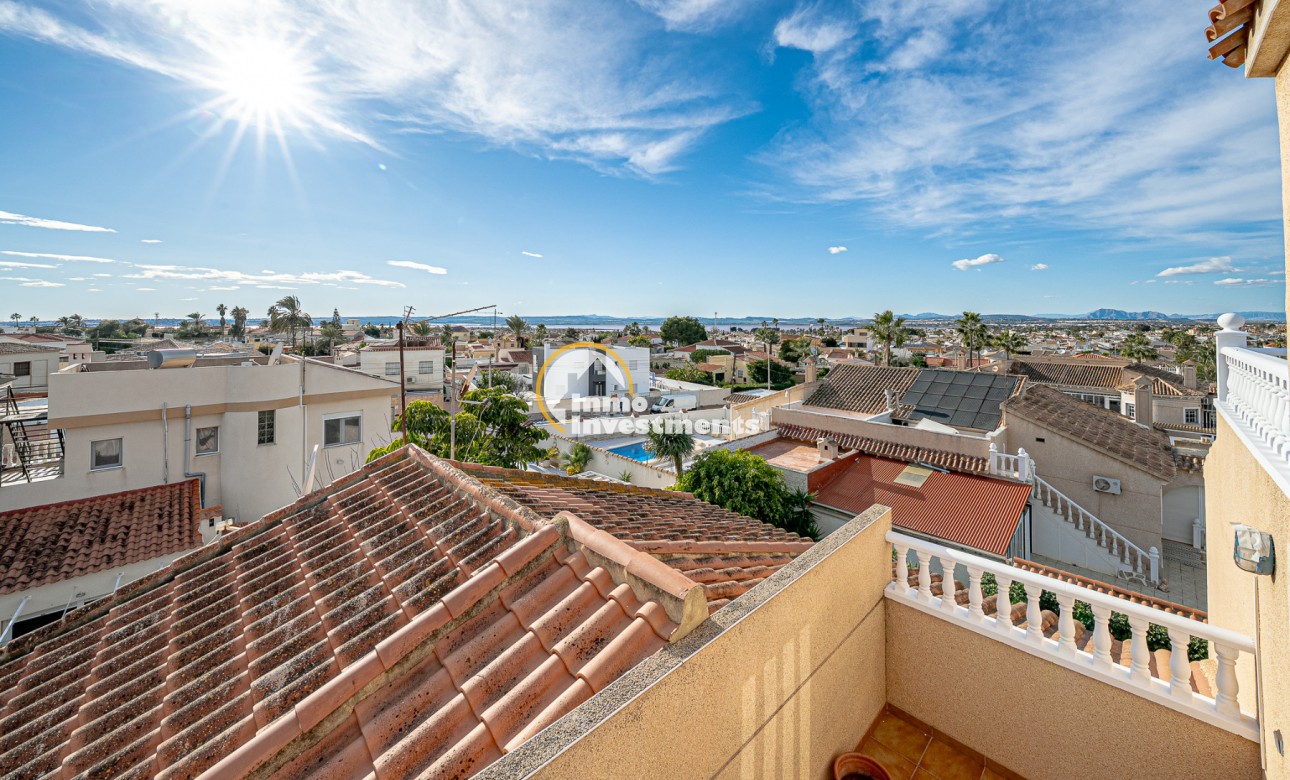 Resale - Semi detached villa - Torrevieja - El Chaparral