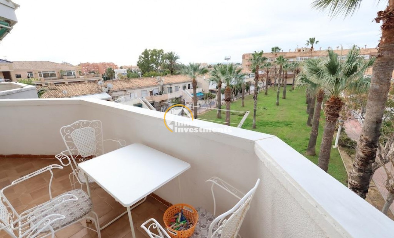 Resale - Apartment - Cabo Roig - La Regia