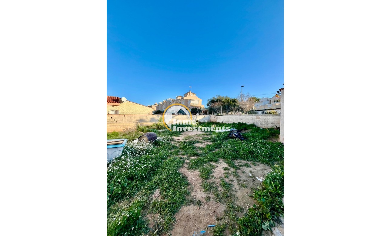 Resale - Villa - Torrevieja - Aguas Nuevas