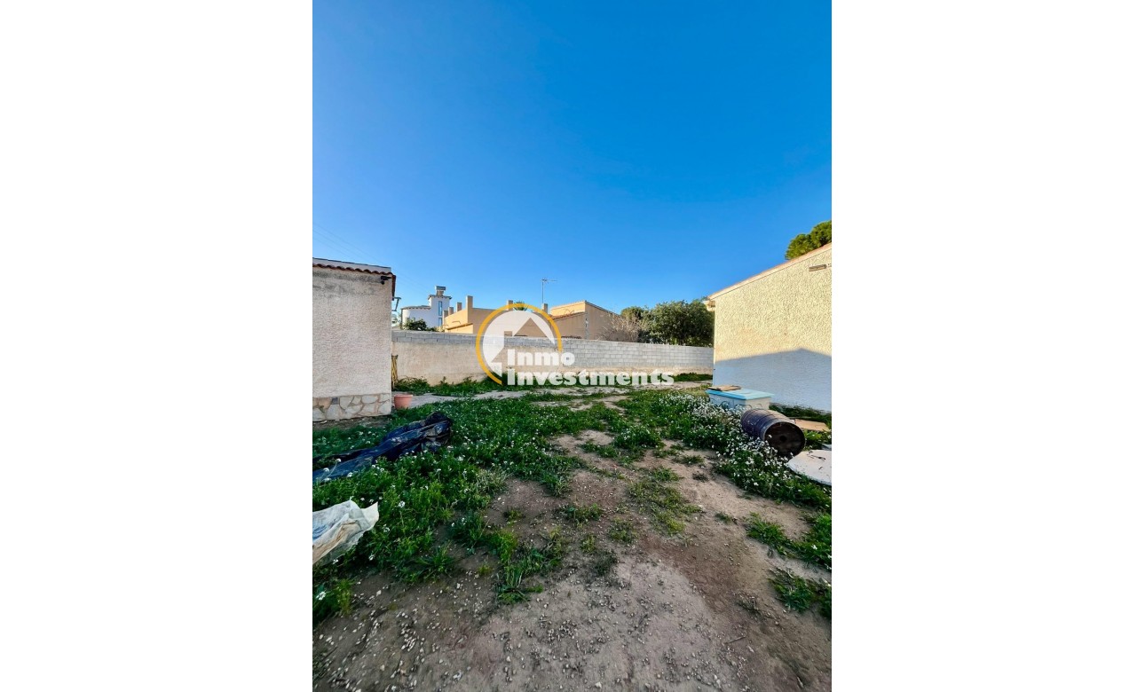 Resale - Villa - Torrevieja - Aguas Nuevas