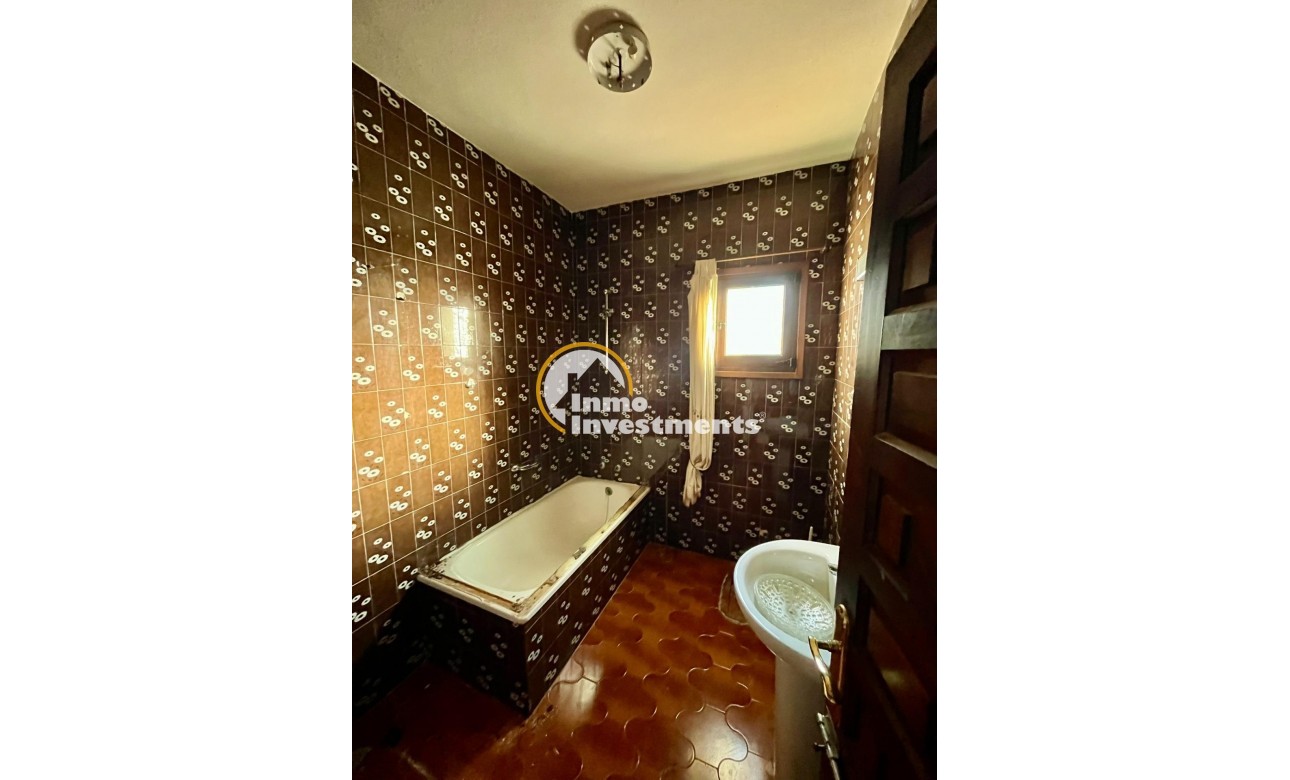 Resale - Villa - Torrevieja - Aguas Nuevas