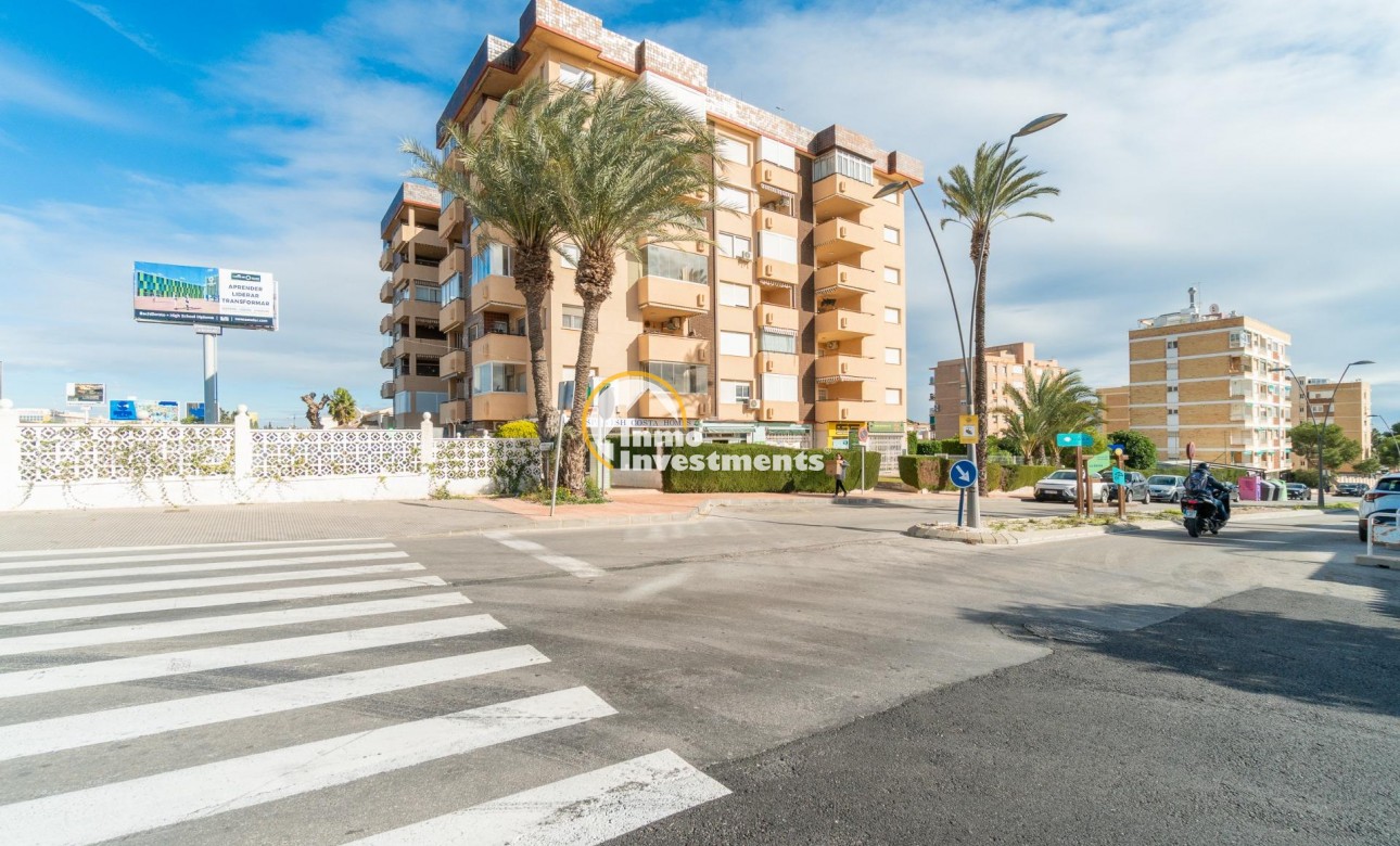 Long term rental - Commercial - Orihuela Costa - La Zenia