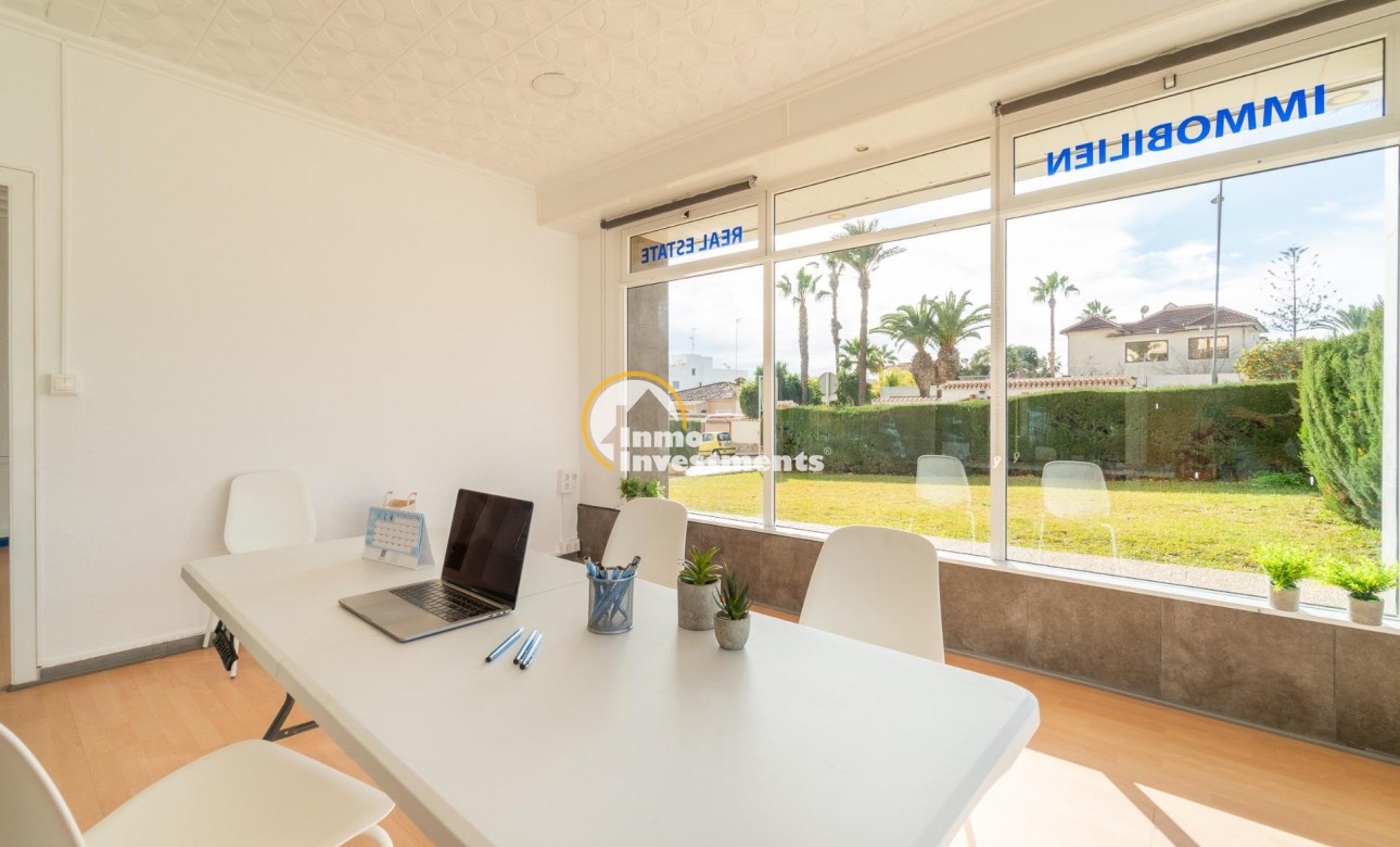 Long term rental - Commercial - Orihuela Costa - La Zenia