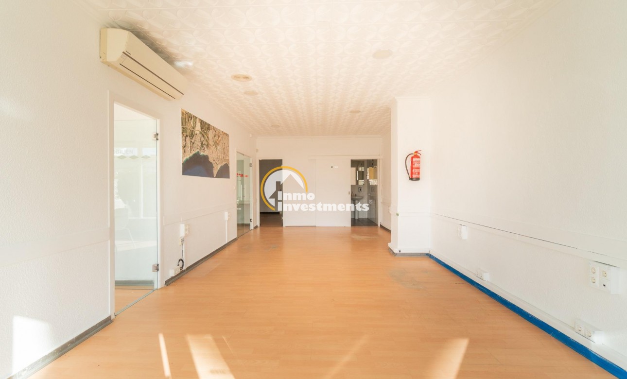 Long term rental - Commercial - Orihuela Costa - La Zenia