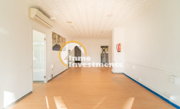 Long term rental - Commercial - Orihuela Costa - La Zenia