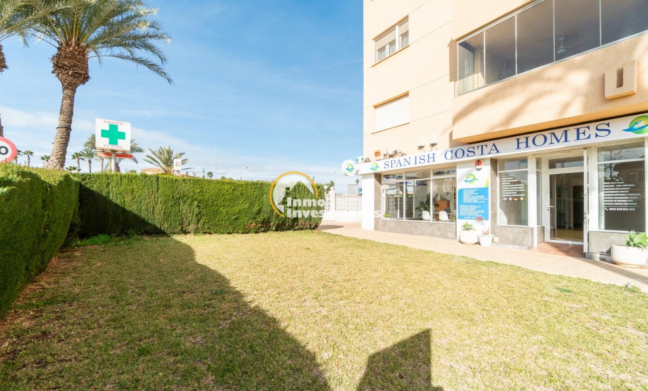 Long term rental - Commercial - Orihuela Costa - La Zenia