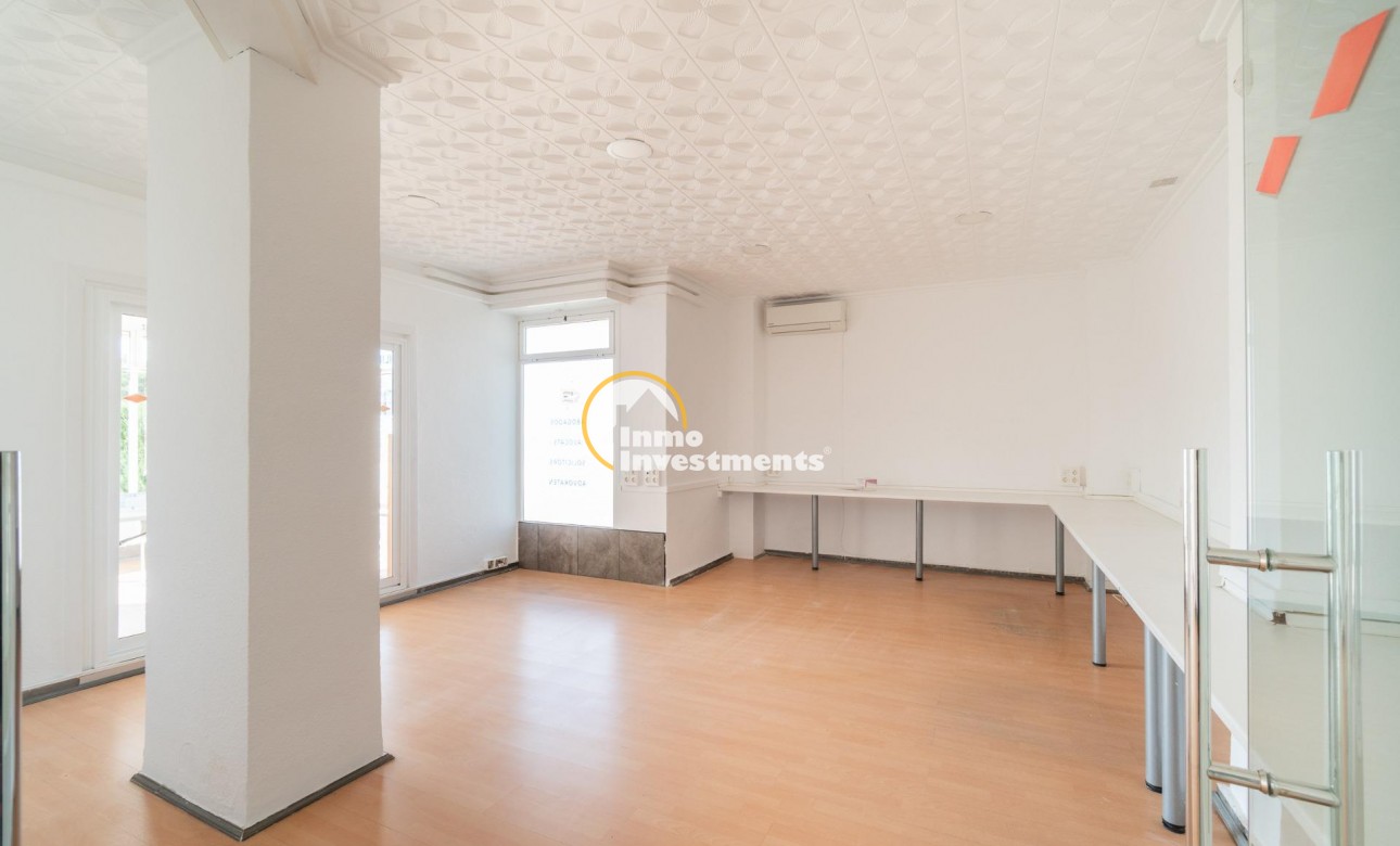 Long term rental - Commercial - Orihuela Costa - La Zenia