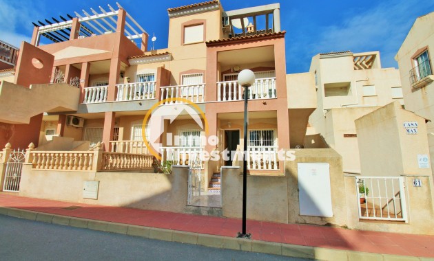 Resale - Apartment - Villamartin