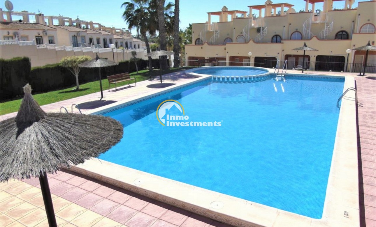 Resale - Apartment - Villamartin