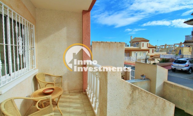 Resale - Apartment - Villamartin