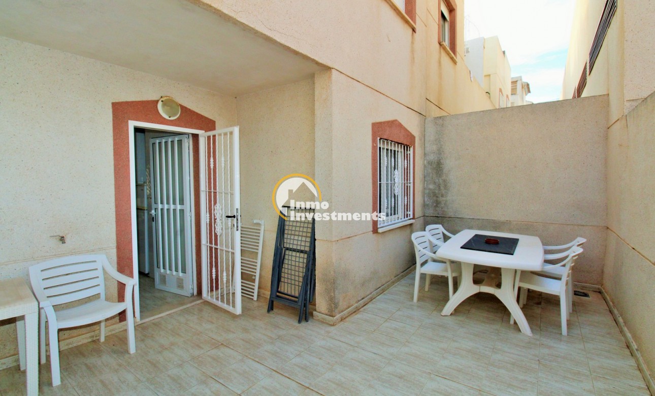 Resale - Apartment - Villamartin