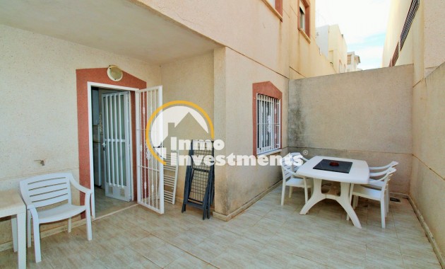 Resale - Apartment - Villamartin