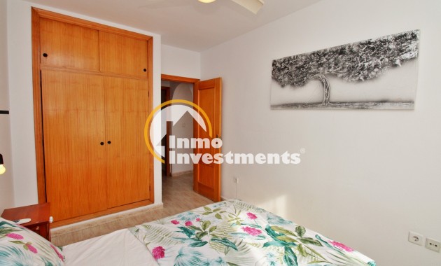 Resale - Apartment - Villamartin