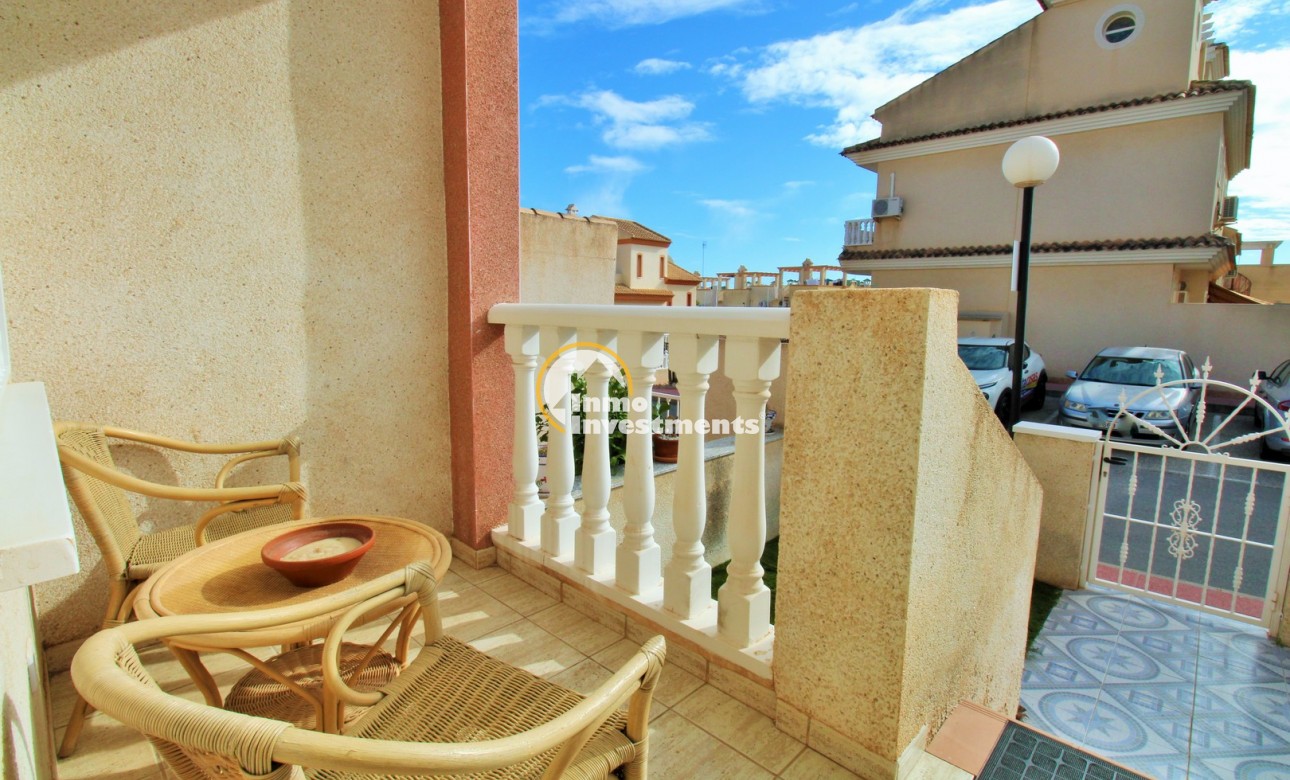 Resale - Apartment - Villamartin