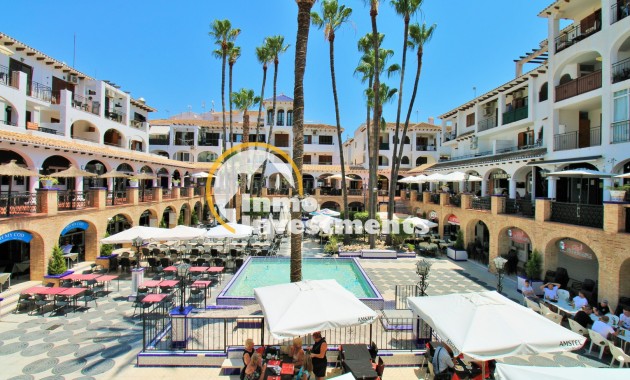 Resale - Apartment - Villamartin