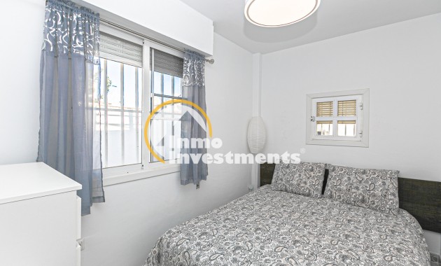 Resale - Bungalow - Torrevieja