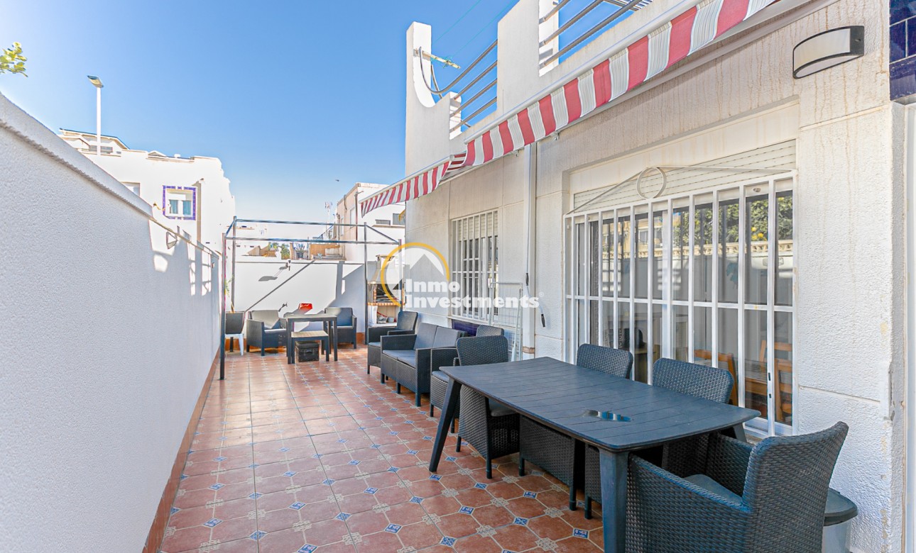 Resale - Bungalow - Torrevieja